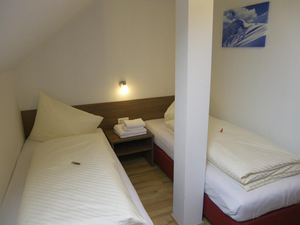 Appartement Grosswallner ราดชตัดท์ ภายนอก รูปภาพ